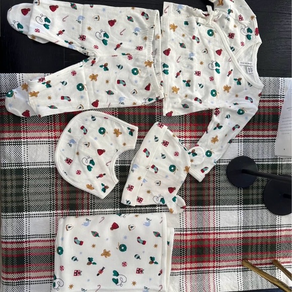 Janie and Jack Cream and Multicolor Kids Matching Set